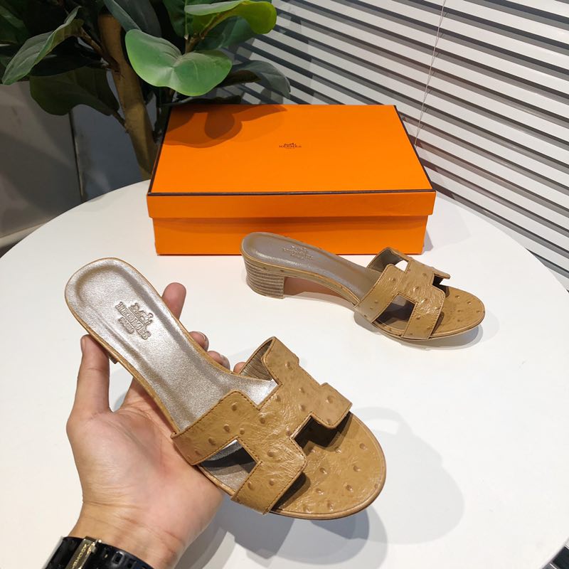 Hermes Slippers